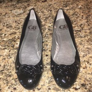 Black patent leather flats